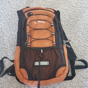 Miracol Hydration Backpack